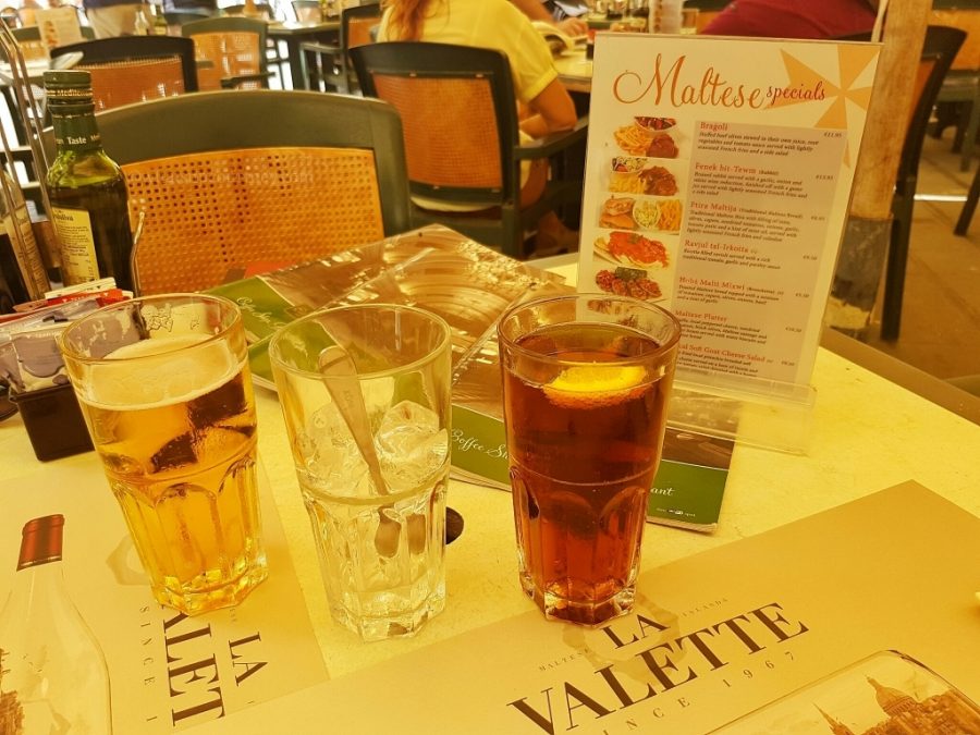 Malta Valletta Cordina Cafe 