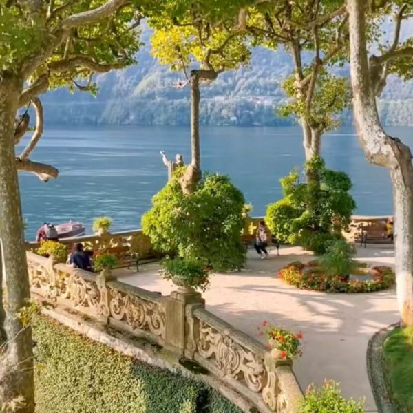 The famous spot featured in starwars in Villa del Balbianello lake como