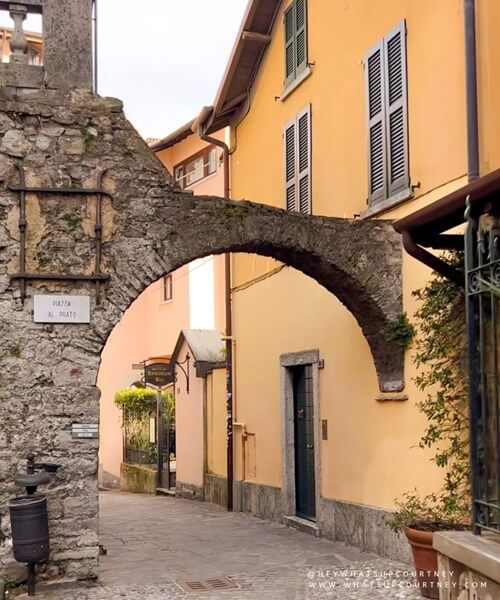 Varenna old town alleyways