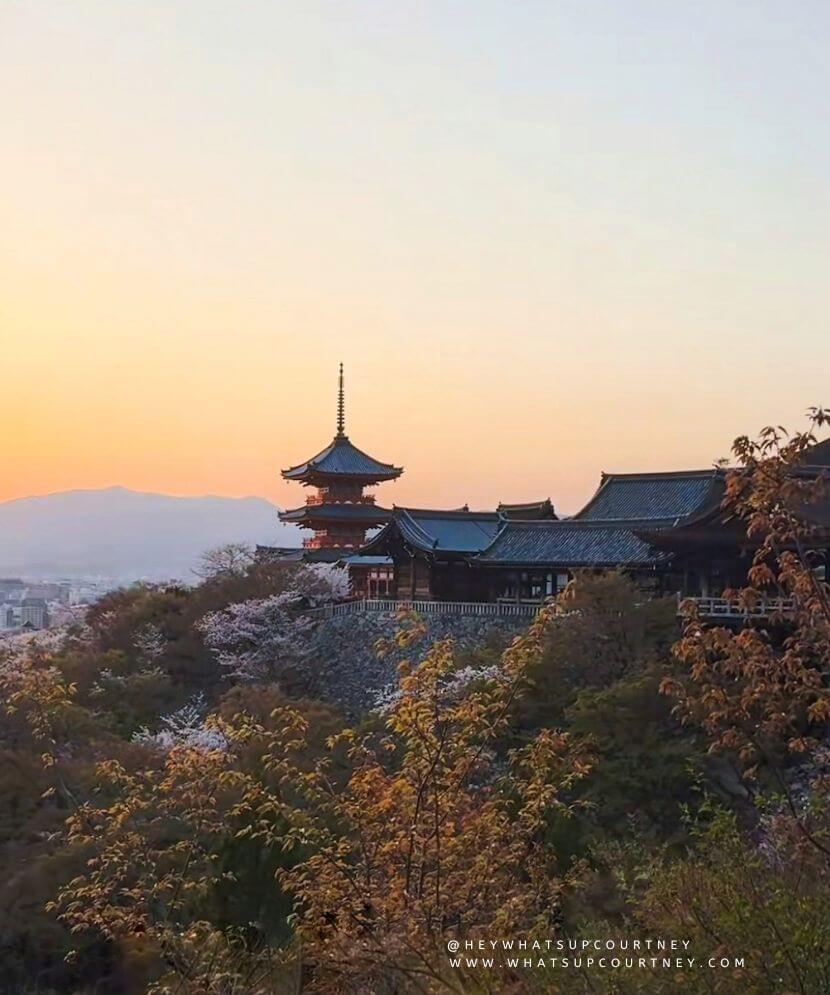 Kiyomizu-dera Temple from a viewing point