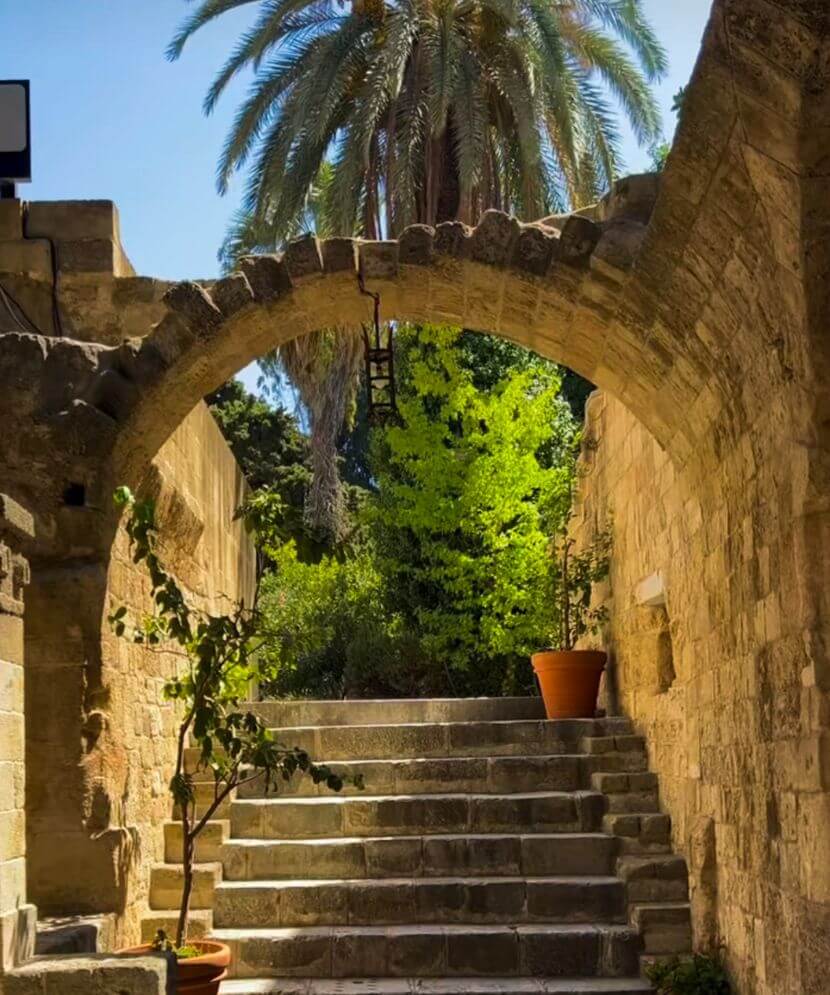 archaeological museum rhodes old town
